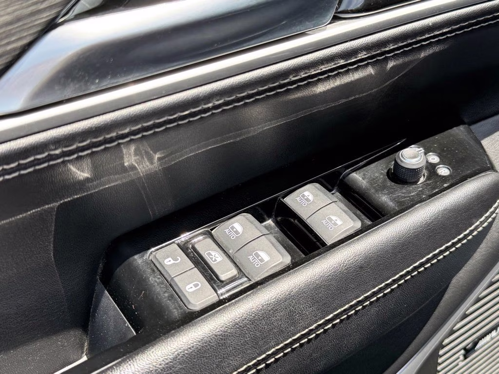 2022 Baltic Gray Metallic Clearcoat Jeep Wagoneer Series II 4X4 SUV