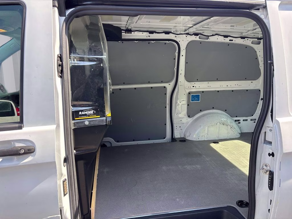 2022 White Mercedes-Benz Metris Cargo RWD Van
