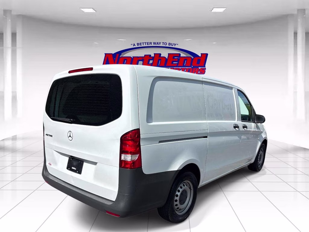 2022 White Mercedes-Benz Metris Cargo RWD Van