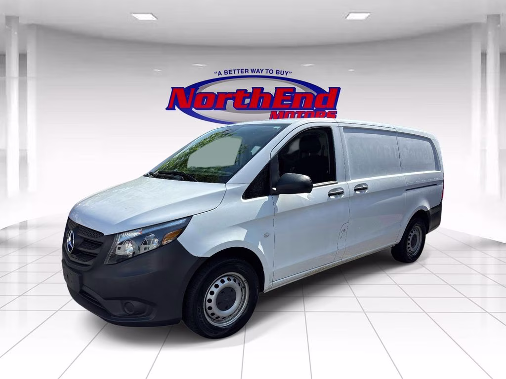 2022 White Mercedes-Benz Metris Cargo RWD Van