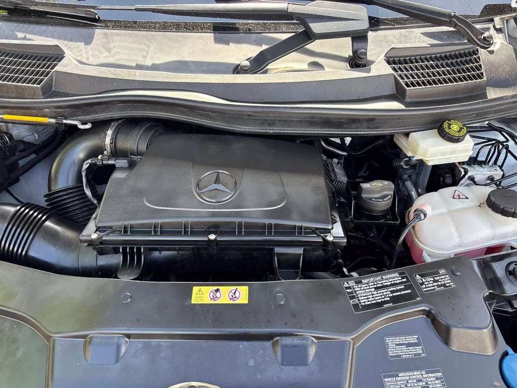2022 White Mercedes-Benz Metris Cargo RWD Van
