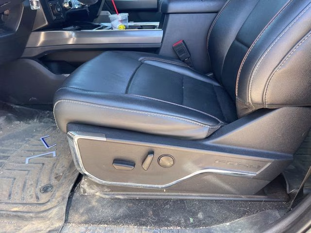 2024 Antimatter Blue Metallic Ford Super Duty F-250 SRW Lariat 4X4 Truck