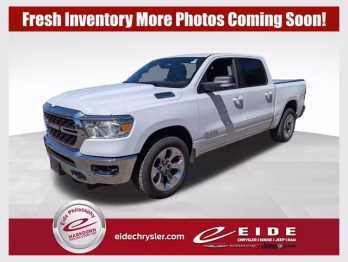 2022 Bright White Clearcoat Ram 1500 Big Horn/Lone Star 4X4 Truck