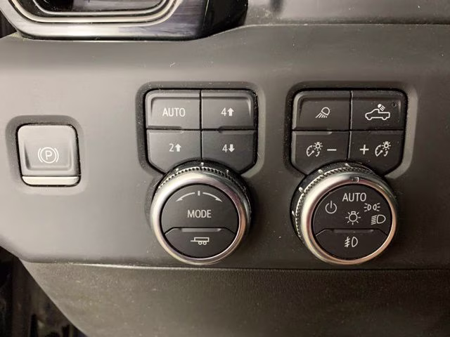2022 Onyx Black GMC Sierra 1500 AT4 4X4 Truck