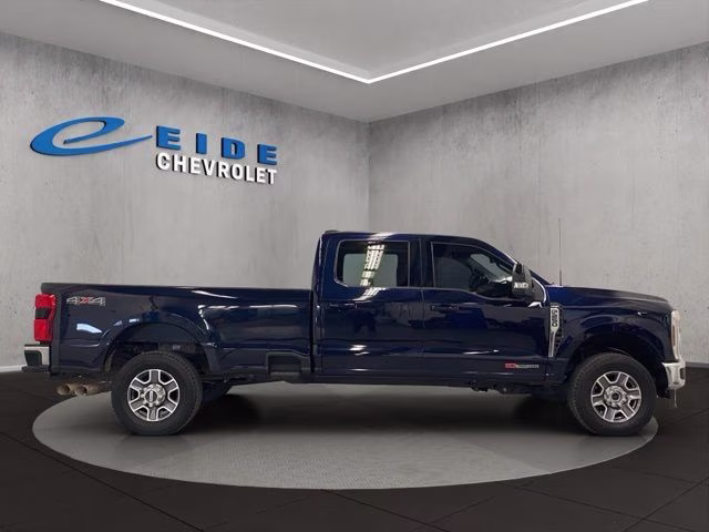2024 Antimatter Blue Metallic Ford Super Duty F-250 SRW Lariat 4X4 Truck