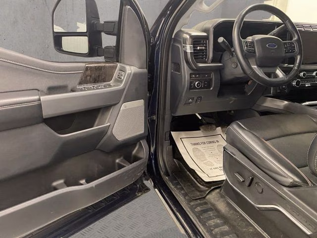2024 Antimatter Blue Metallic Ford Super Duty F-250 SRW Lariat 4X4 Truck