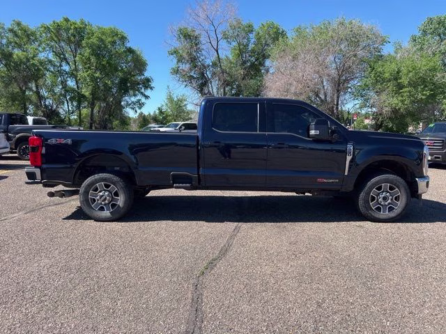 2024 Antimatter Blue Metallic Ford Super Duty F-250 SRW Lariat 4X4 Truck