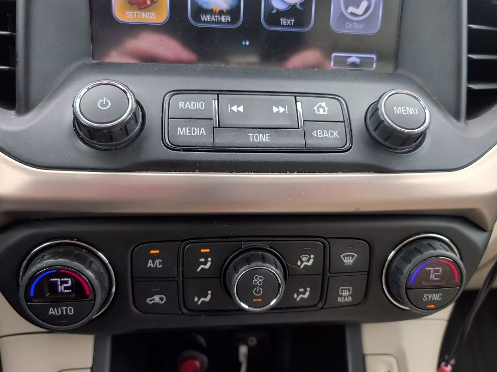 2018 White Frost Tricoat GMC Acadia Denali FWD SUV