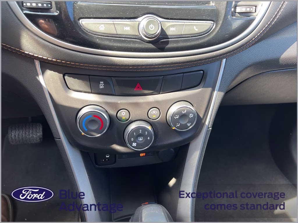 2019 Mosaic Black Metallic Chevrolet Trax LT FWD SUV