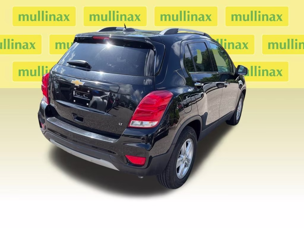 2019 Mosaic Black Metallic Chevrolet Trax LT FWD SUV