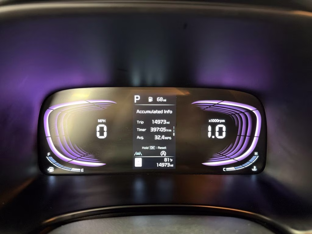 2025 Gravity Gray Kia Soul LX FWD Hatchback