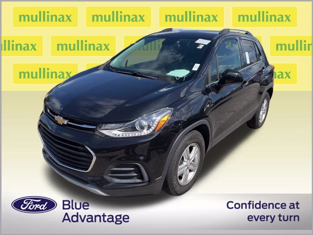 2019 Mosaic Black Metallic Chevrolet Trax LT FWD SUV