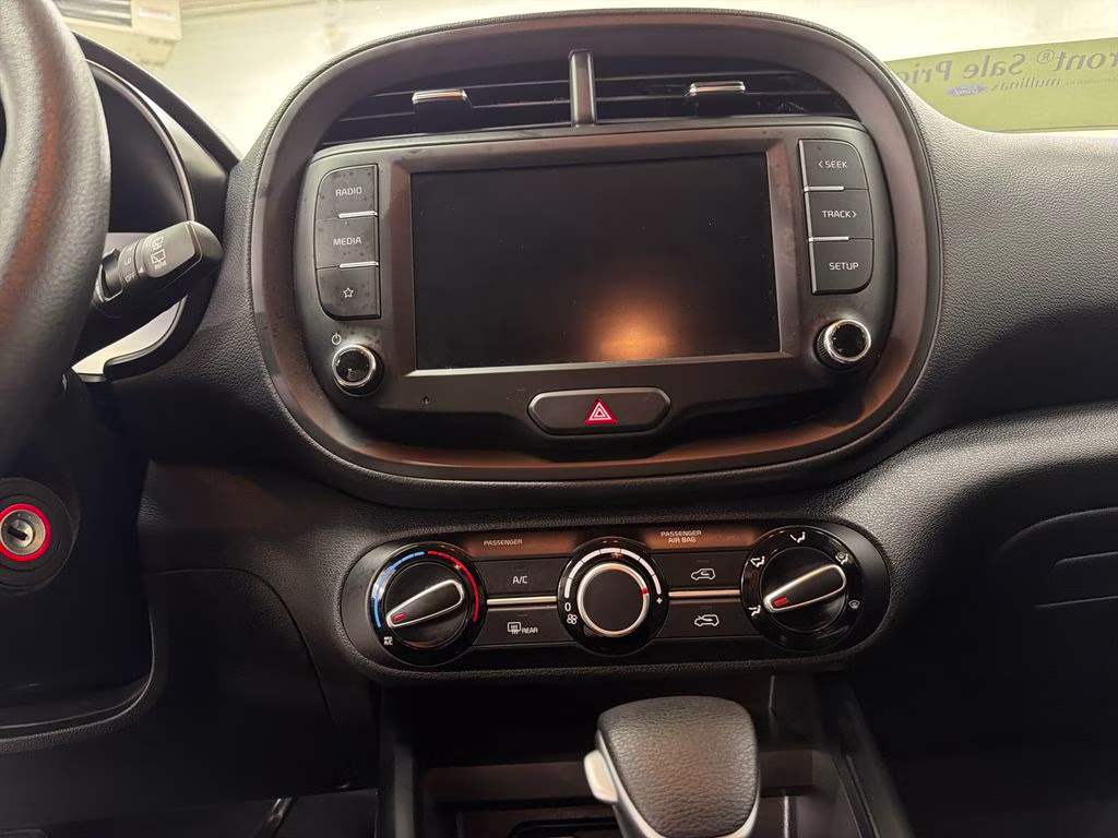 2025 Gravity Gray Kia Soul LX FWD Hatchback