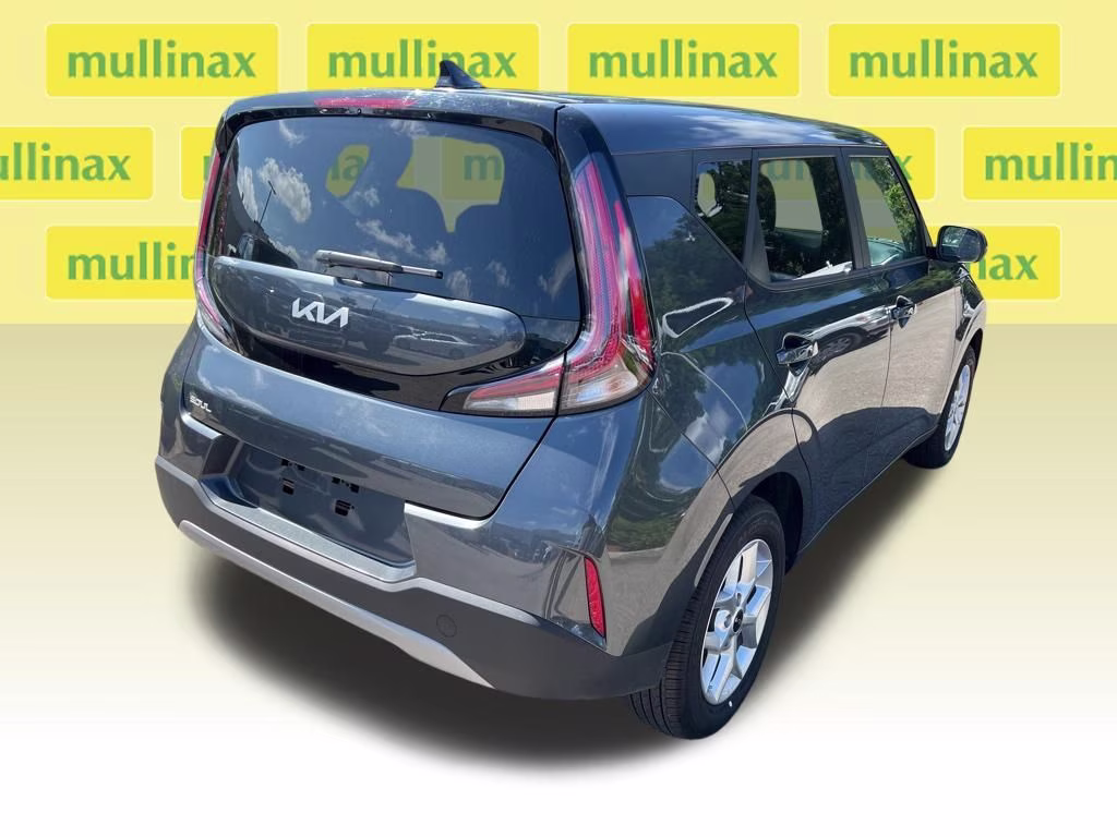2025 Gravity Gray Kia Soul LX FWD Hatchback