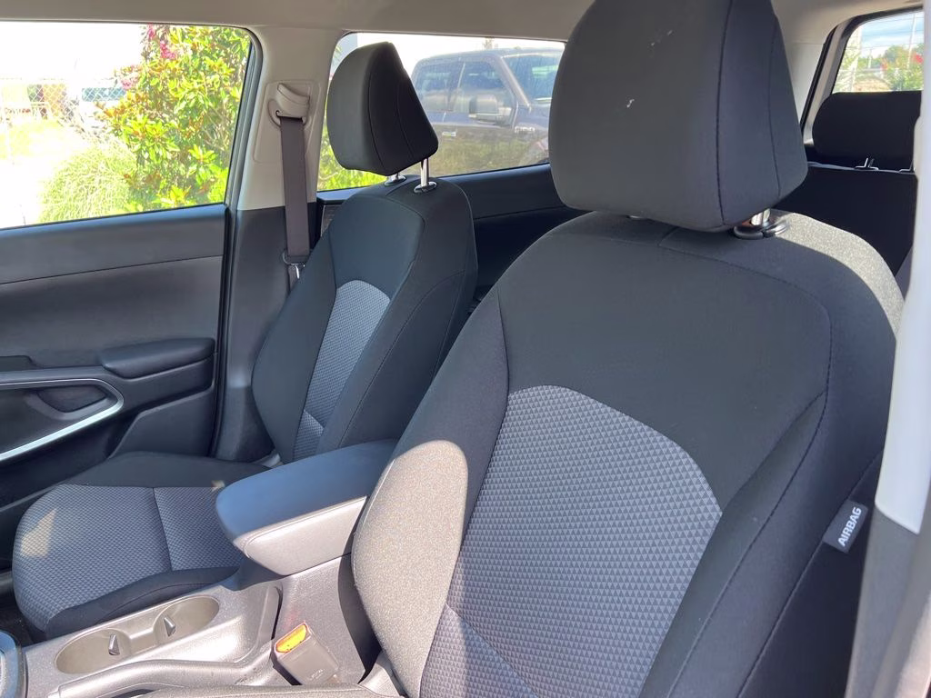 2025 Gravity Gray Kia Soul LX FWD Hatchback