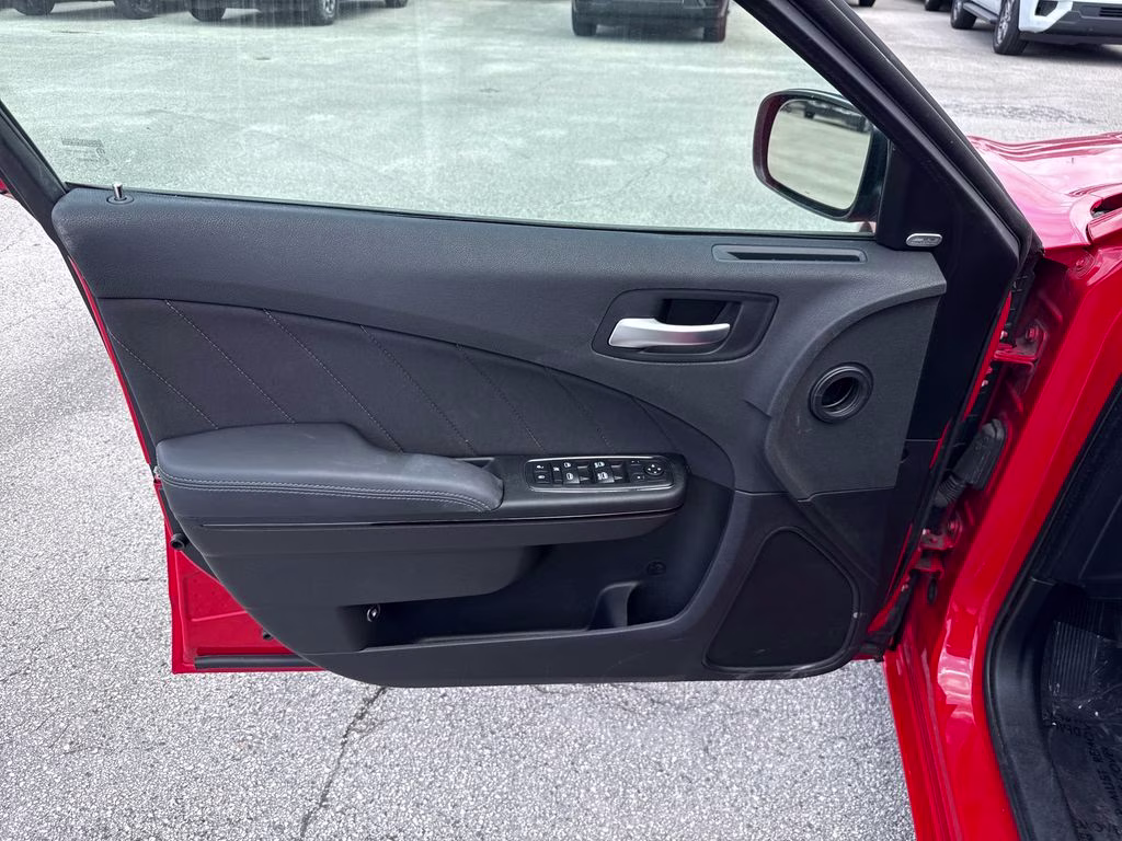 2017 Torred Clearcoat Dodge Charger R/T RWD Sedan