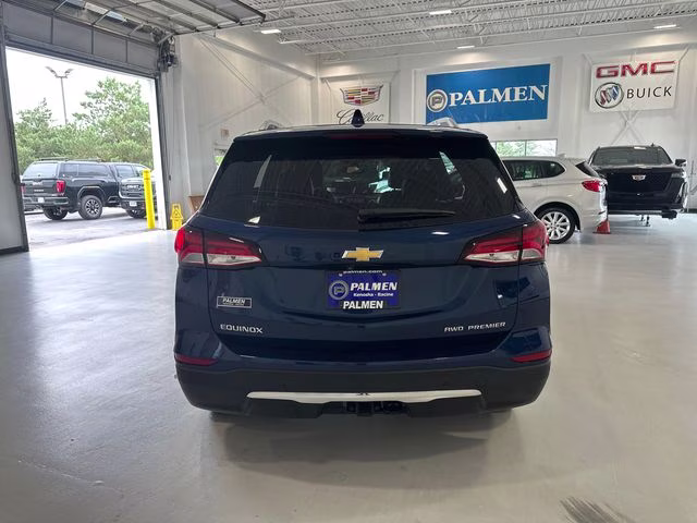2022 Blue Glow Metallic Chevrolet Equinox Premier AWD SUV