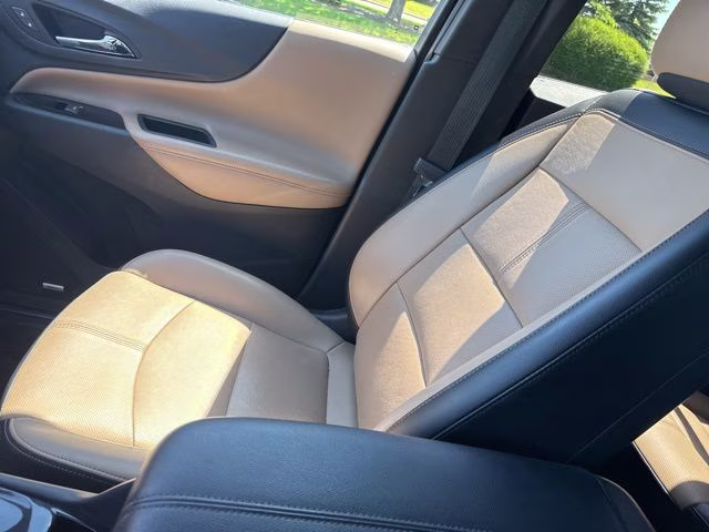 2022 Blue Glow Metallic Chevrolet Equinox Premier AWD SUV