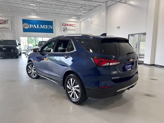2022 Blue Glow Metallic Chevrolet Equinox Premier AWD SUV