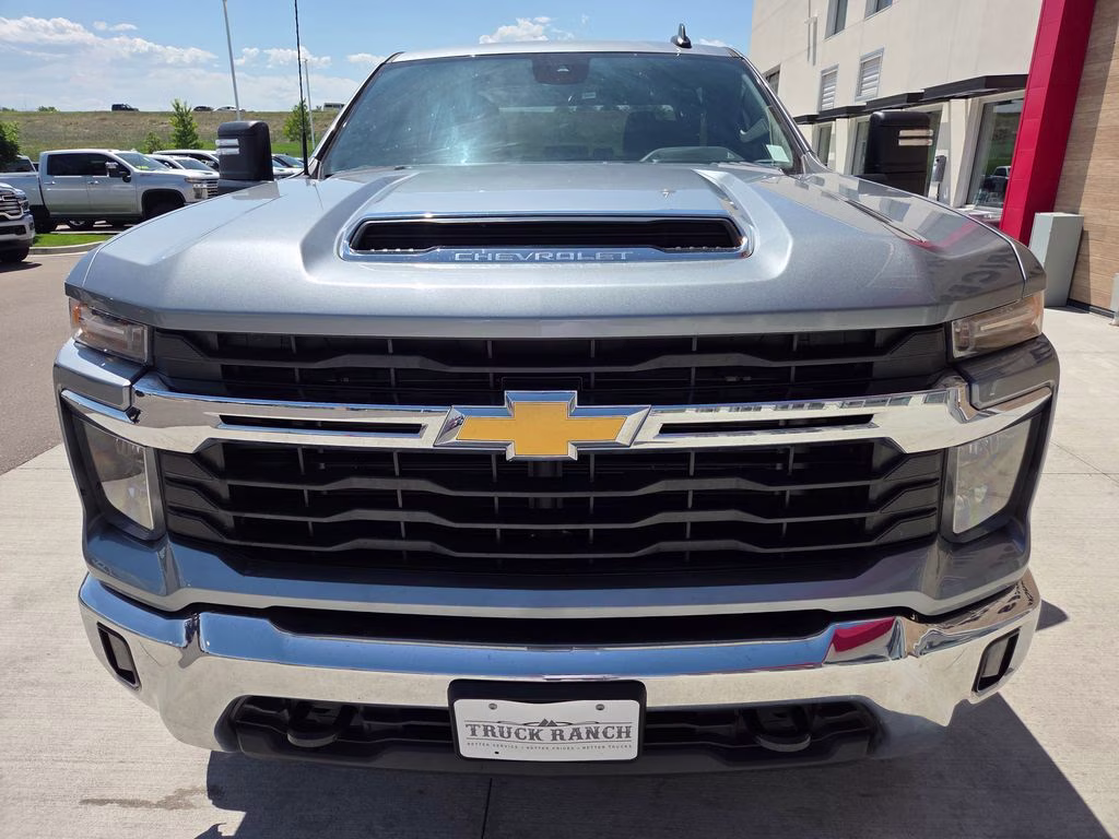 2024 Sterling Gray Metallic Chevrolet Silverado 2500HD LT 4X4 Truck