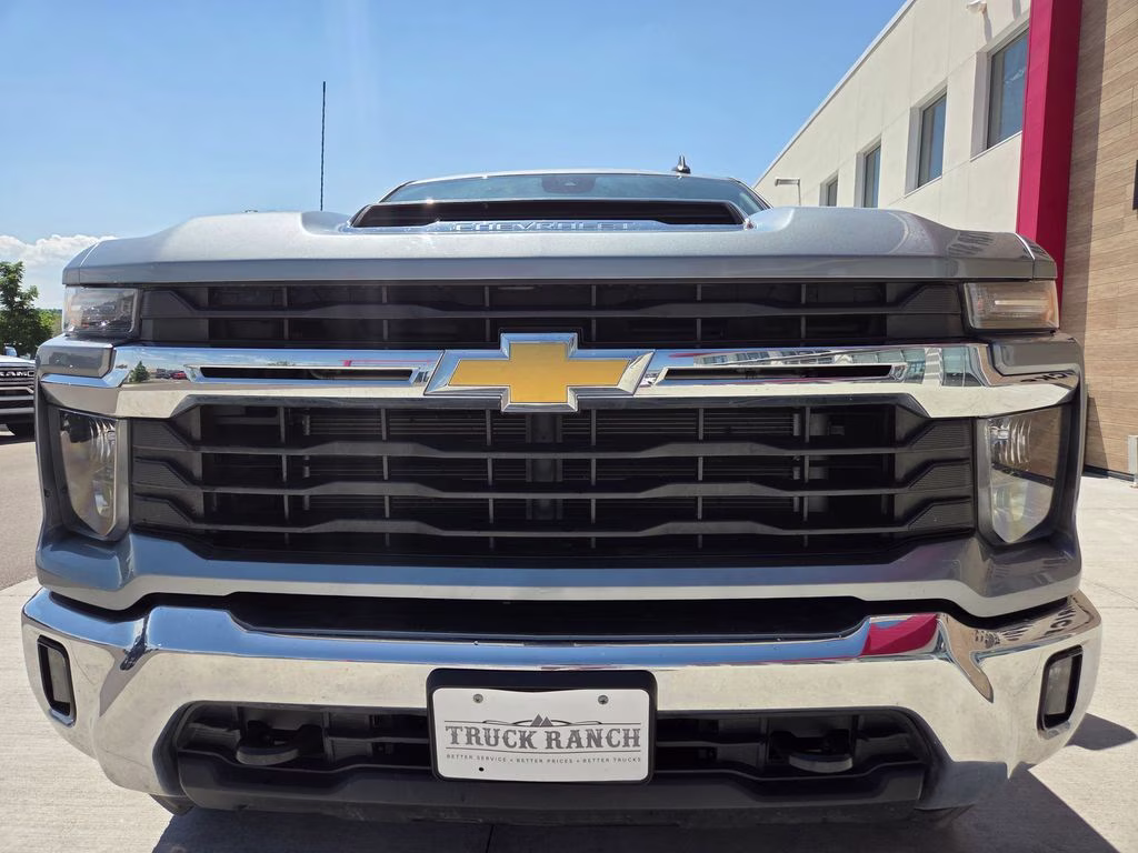 2024 Sterling Gray Metallic Chevrolet Silverado 2500HD LT 4X4 Truck