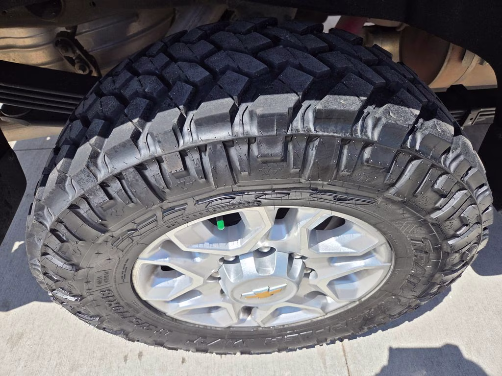 2024 Sterling Gray Metallic Chevrolet Silverado 2500HD LT 4X4 Truck