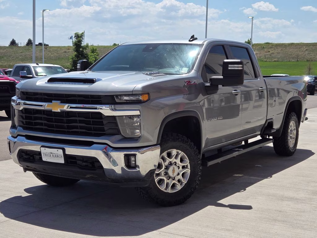 2024 Sterling Gray Metallic Chevrolet Silverado 2500HD LT 4X4 Truck