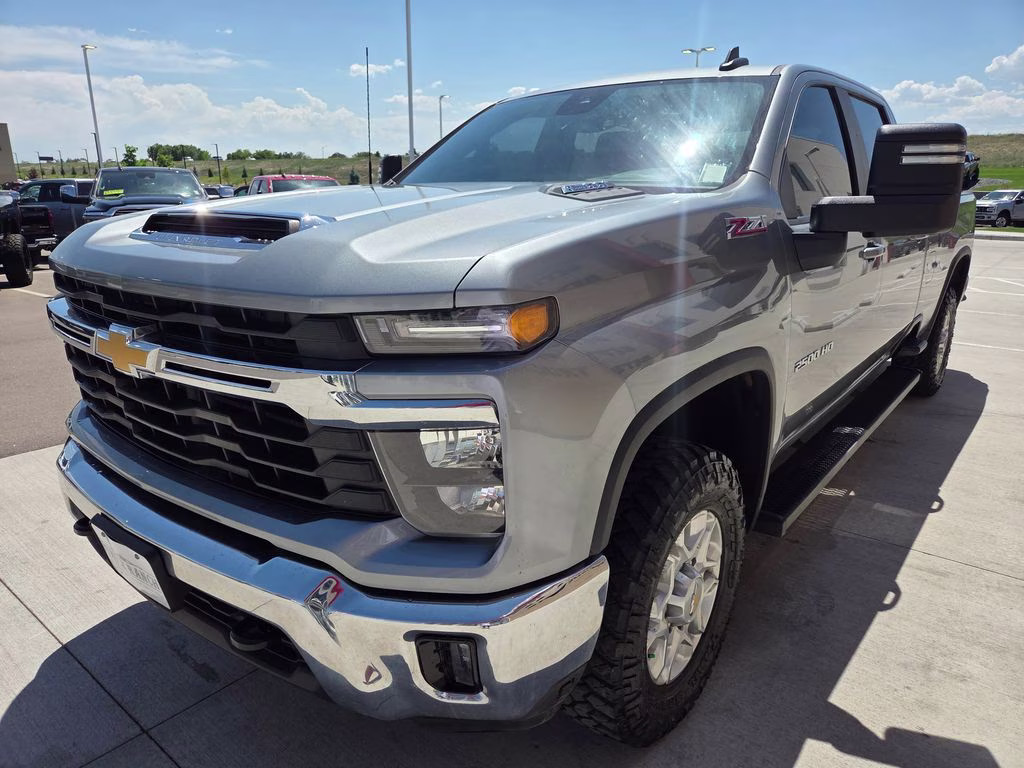 2024 Sterling Gray Metallic Chevrolet Silverado 2500HD LT 4X4 Truck