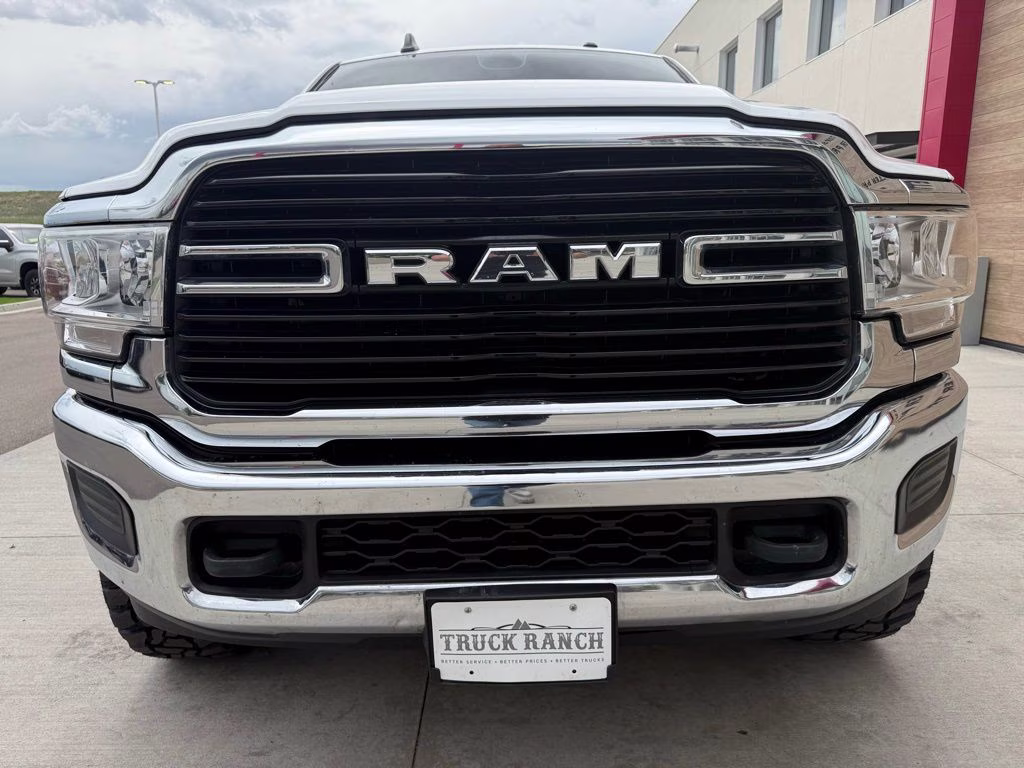 2022 Bright White Clearcoat Ram 2500 Big Horn 4X4 Truck