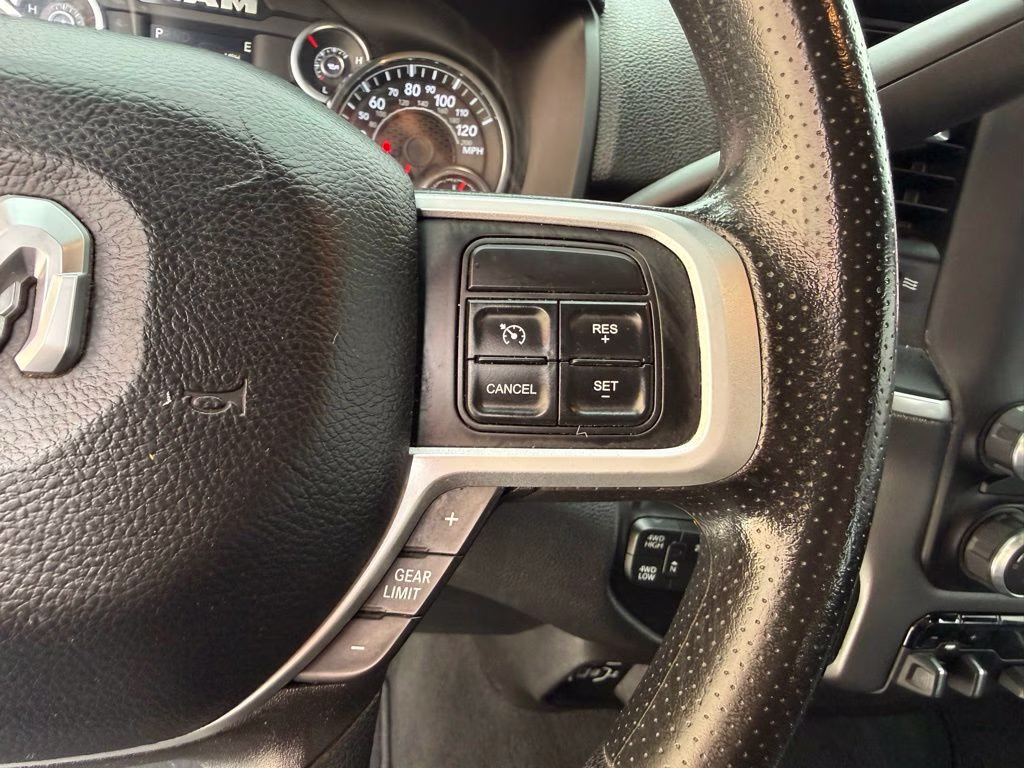 2022 Bright White Clearcoat Ram 2500 Big Horn 4X4 Truck