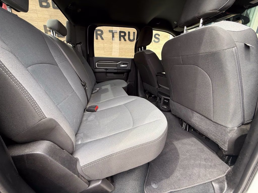 2022 Bright White Clearcoat Ram 2500 Big Horn 4X4 Truck