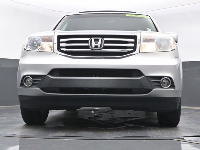 2012 Alabaster Silver Metallic Honda Pilot EX-L FWD SUV