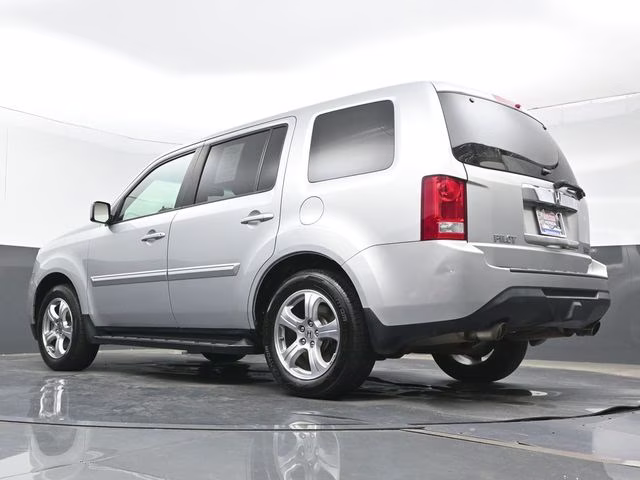 2012 Alabaster Silver Metallic Honda Pilot EX-L FWD SUV