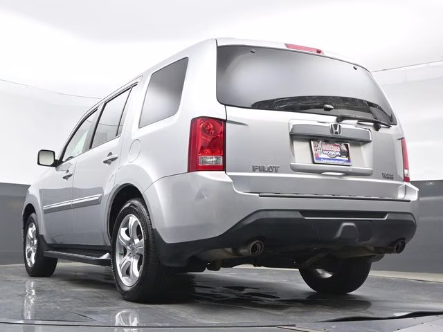 2012 Alabaster Silver Metallic Honda Pilot EX-L FWD SUV