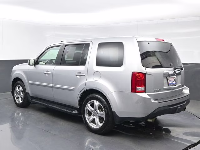 2012 Alabaster Silver Metallic Honda Pilot EX-L FWD SUV