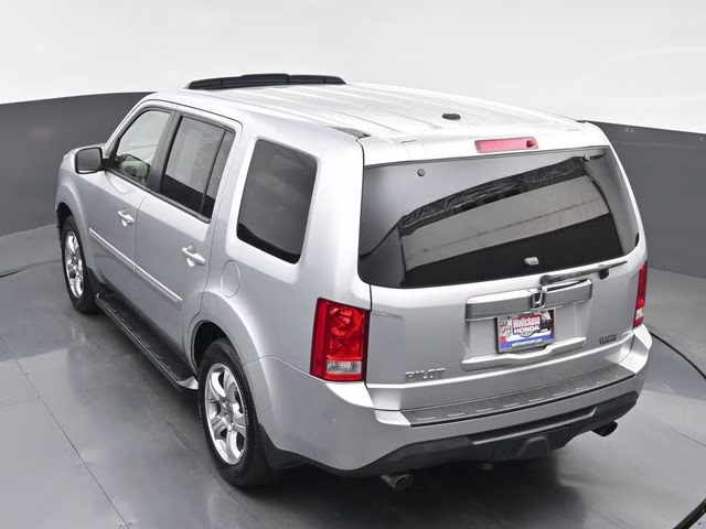 2012 Alabaster Silver Metallic Honda Pilot EX-L FWD SUV