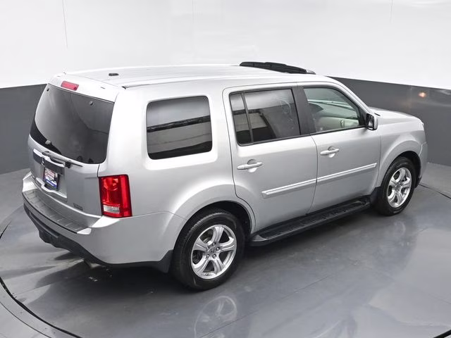 2012 Alabaster Silver Metallic Honda Pilot EX-L FWD SUV