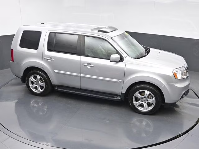 2012 Alabaster Silver Metallic Honda Pilot EX-L FWD SUV
