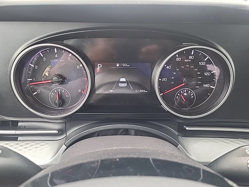 2022 Aurora Black Kia Carnival LX FWD Van
