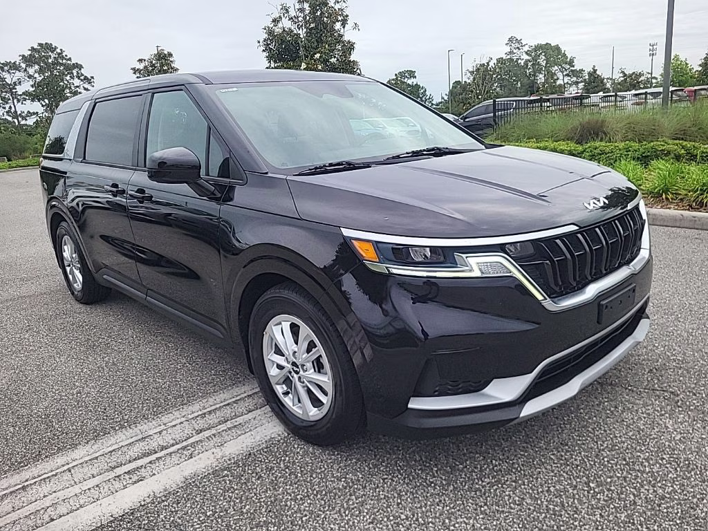2022 Aurora Black Kia Carnival LX FWD Van