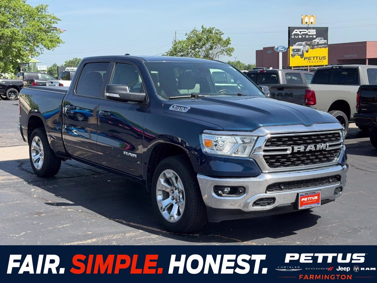 2022 Patriot Blue Pearlcoat Ram 1500 Big Horn/Lone Star 4X4 Truck