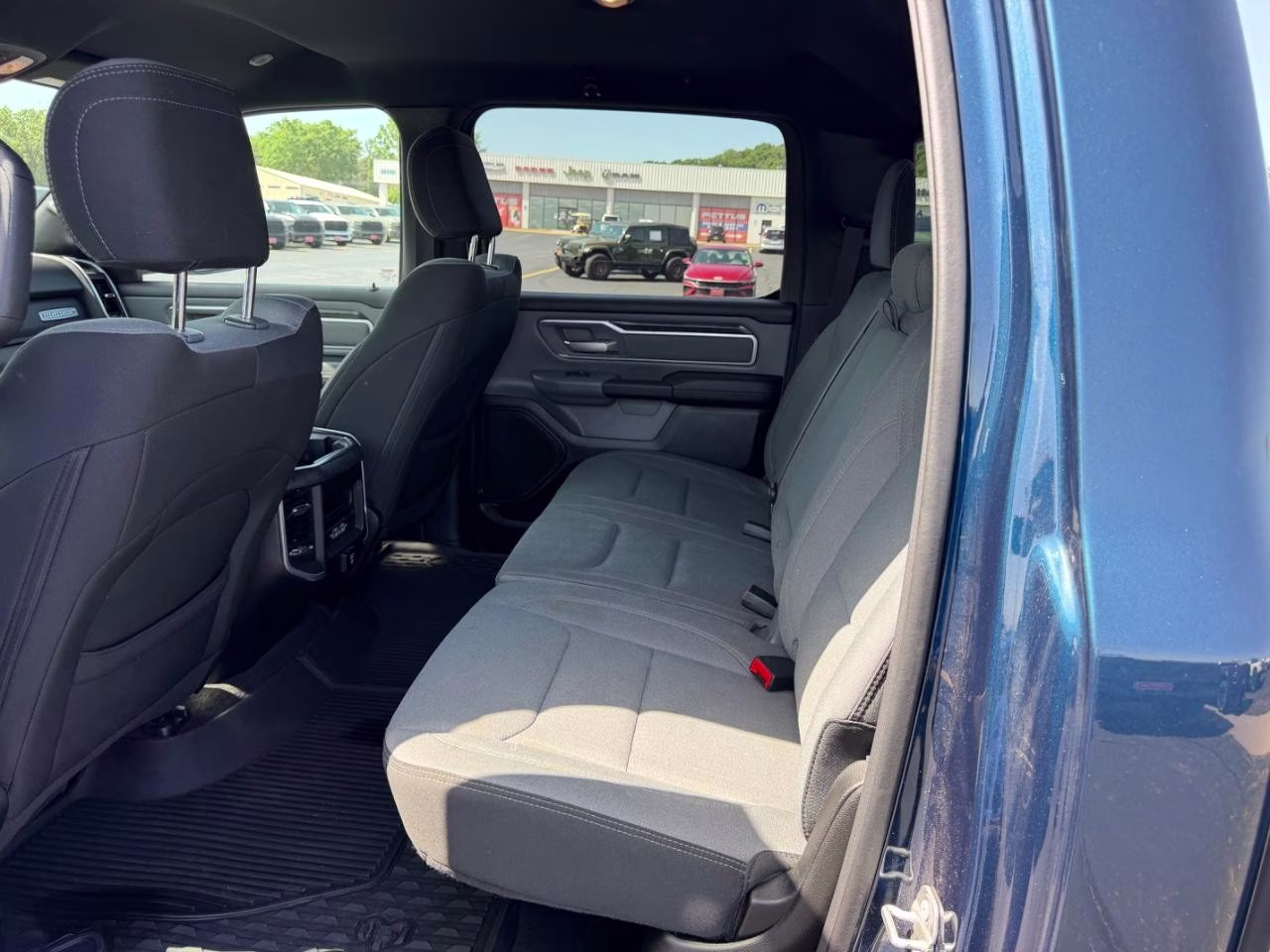 2022 Patriot Blue Pearlcoat Ram 1500 Big Horn/Lone Star 4X4 Truck