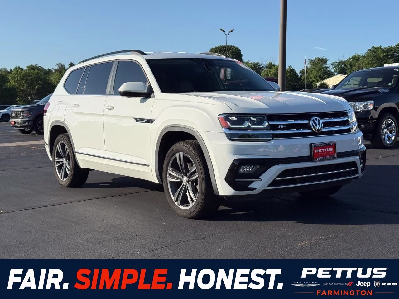 2020 Pure White Volkswagen Atlas 3.6L V6 SE 4MOTION AWD SUV