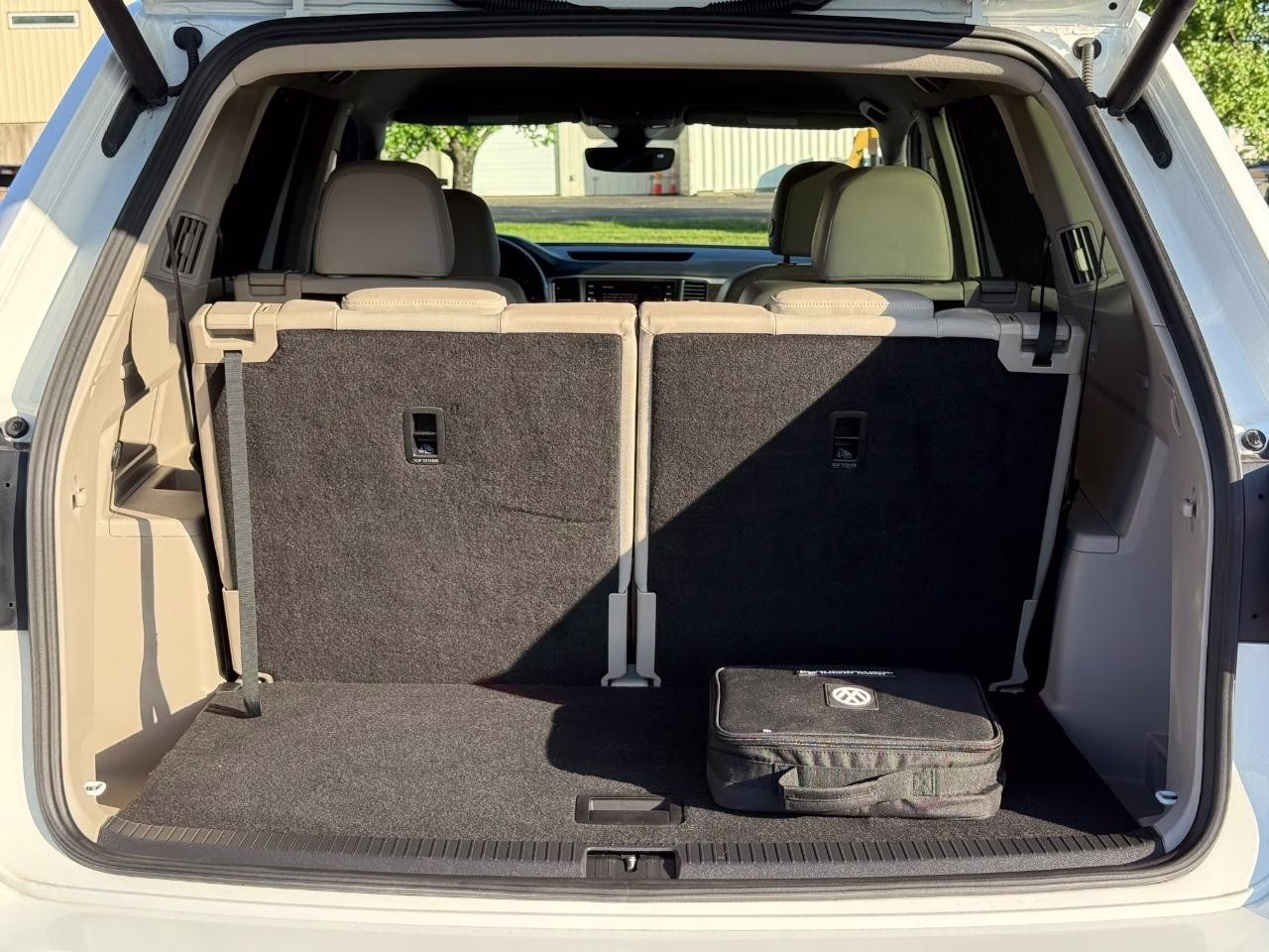 2020 Pure White Volkswagen Atlas 3.6L V6 SE 4MOTION AWD SUV