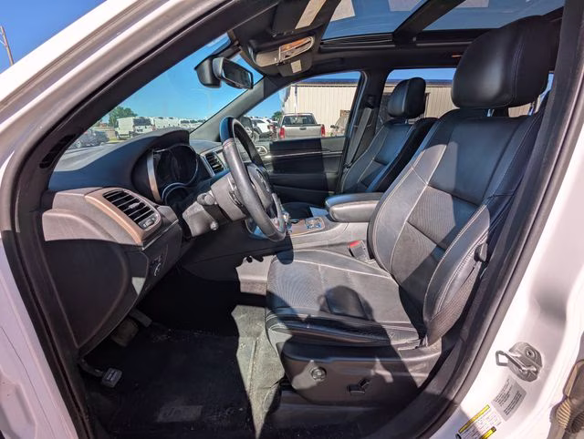 2015 Bright White Clearcoat Jeep Grand Cherokee Limited 4X4 SUV