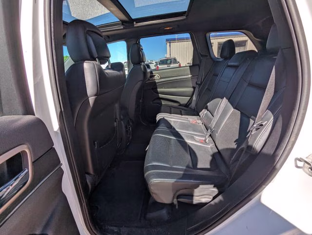 2015 Bright White Clearcoat Jeep Grand Cherokee Limited 4X4 SUV