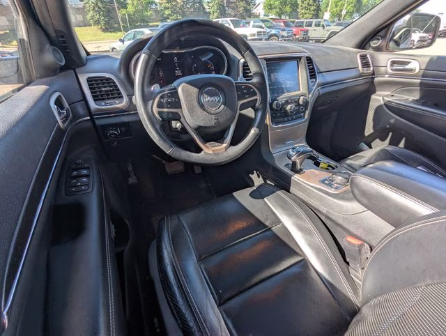 2015 Bright White Clearcoat Jeep Grand Cherokee Limited 4X4 SUV