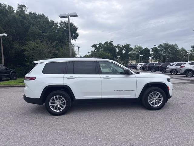 2024 Bright White Clearcoat Jeep Grand Cherokee L Laredo 4X4 SUV