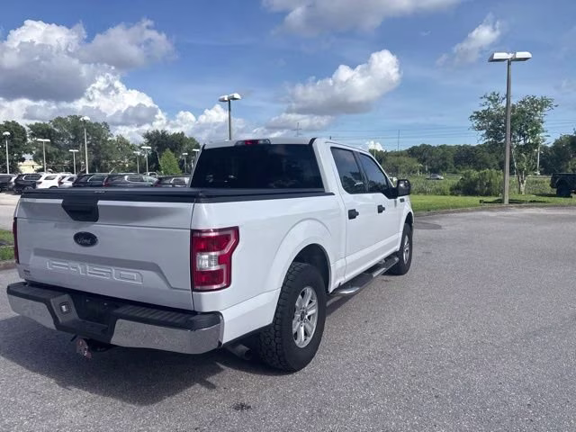 2018 Oxford White Ford F-150 XLT Crew Cab Pickup RWD Truck