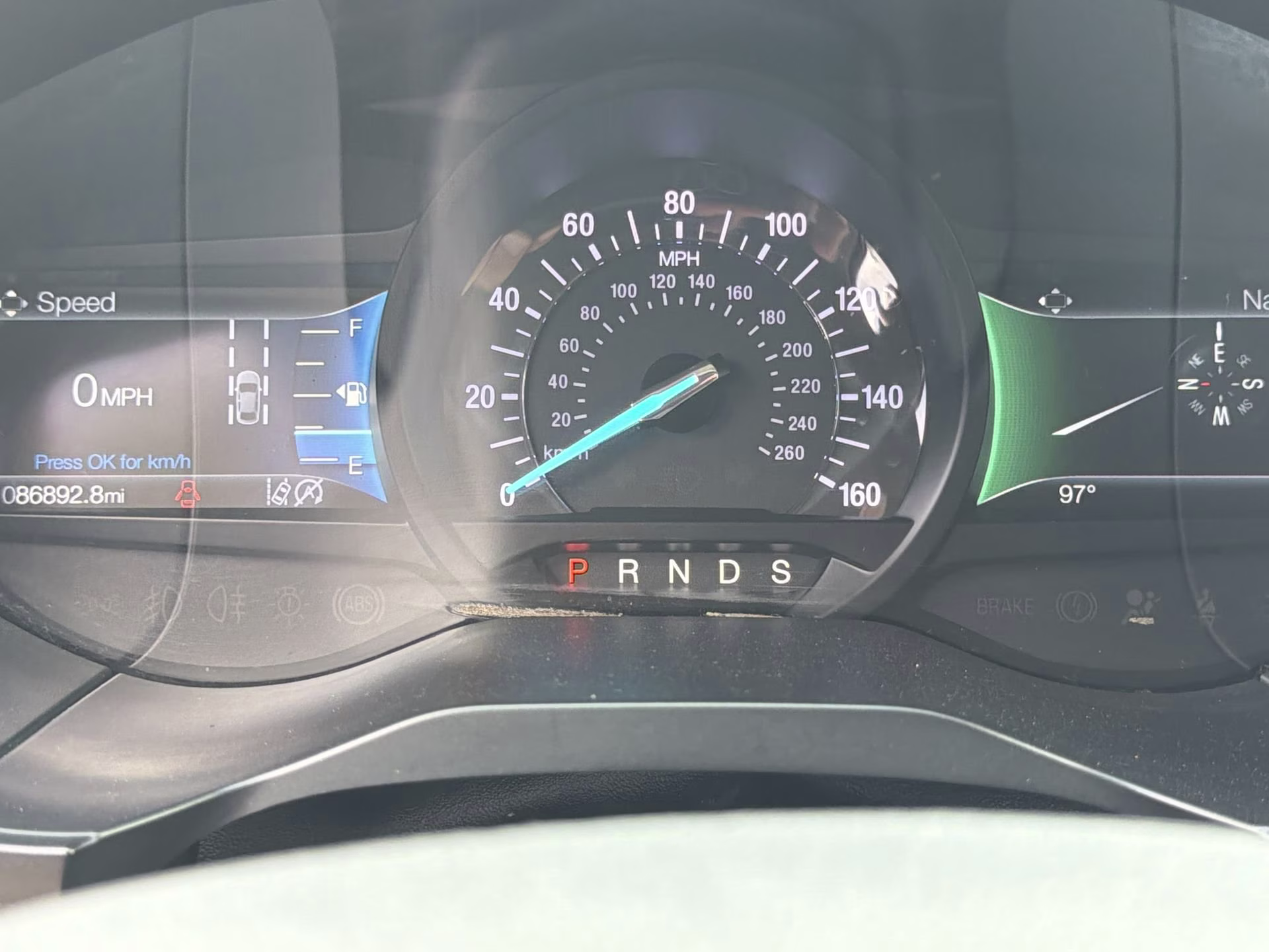 2019 Magnetic Metallic Ford Edge Titanium FWD SUV